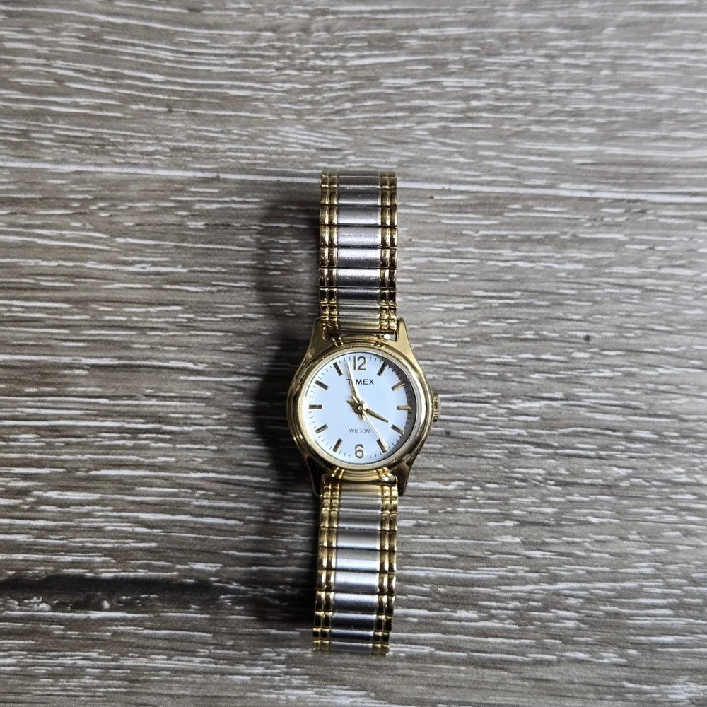 Timex Women's Two Tone Expansion Band Watch White Dial WR 30M Gold Silver Tone
